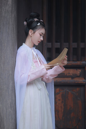 夫目前侵犯中文字幕