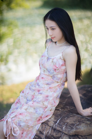 免费海滩偷窥porn