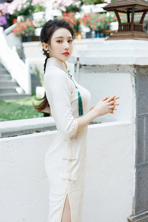 李采潭在线观看