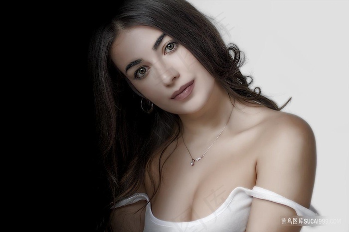 当丈夫面精油按摩中文