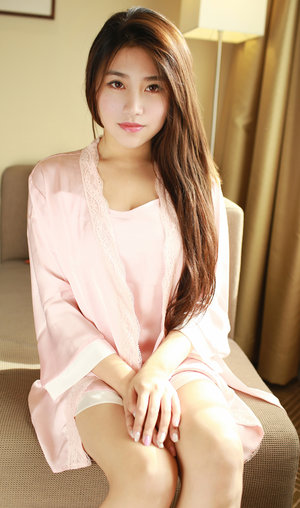 徐真真全身二级深度烧伤