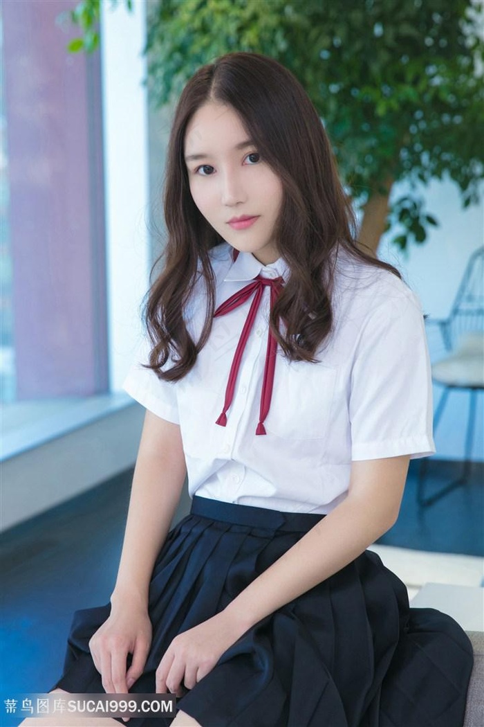 秘书让我吃她的丝袜脚