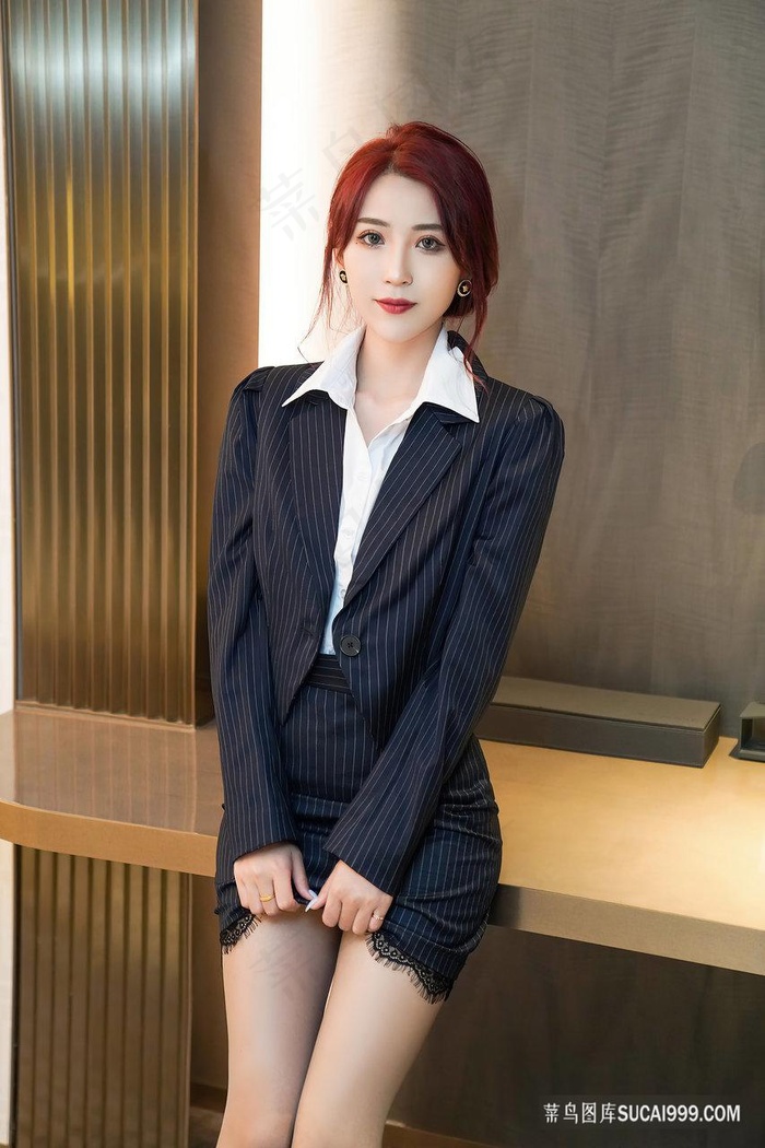 国模大尺度蝴蝶鲍私拍