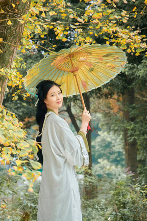 我跟上司在办公室做爰bd1