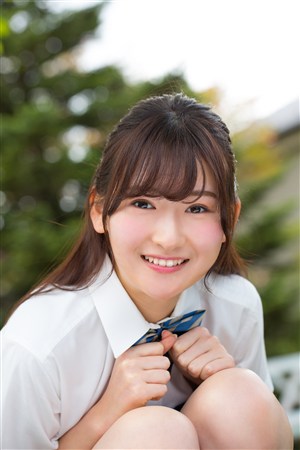 小鲜肉洗澡时勃起自慰XNXX