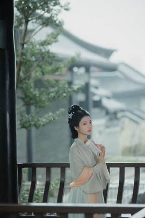 诱人的老师4hd中字