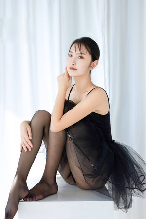 《美丽的小蜜桃4》女主是谁