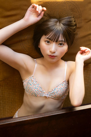 美女高潮了大尺度