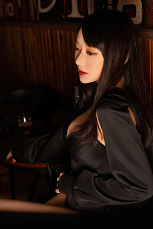 被送到黑人性奴俱乐部