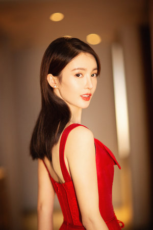 日韩少妇人妻不卡二区