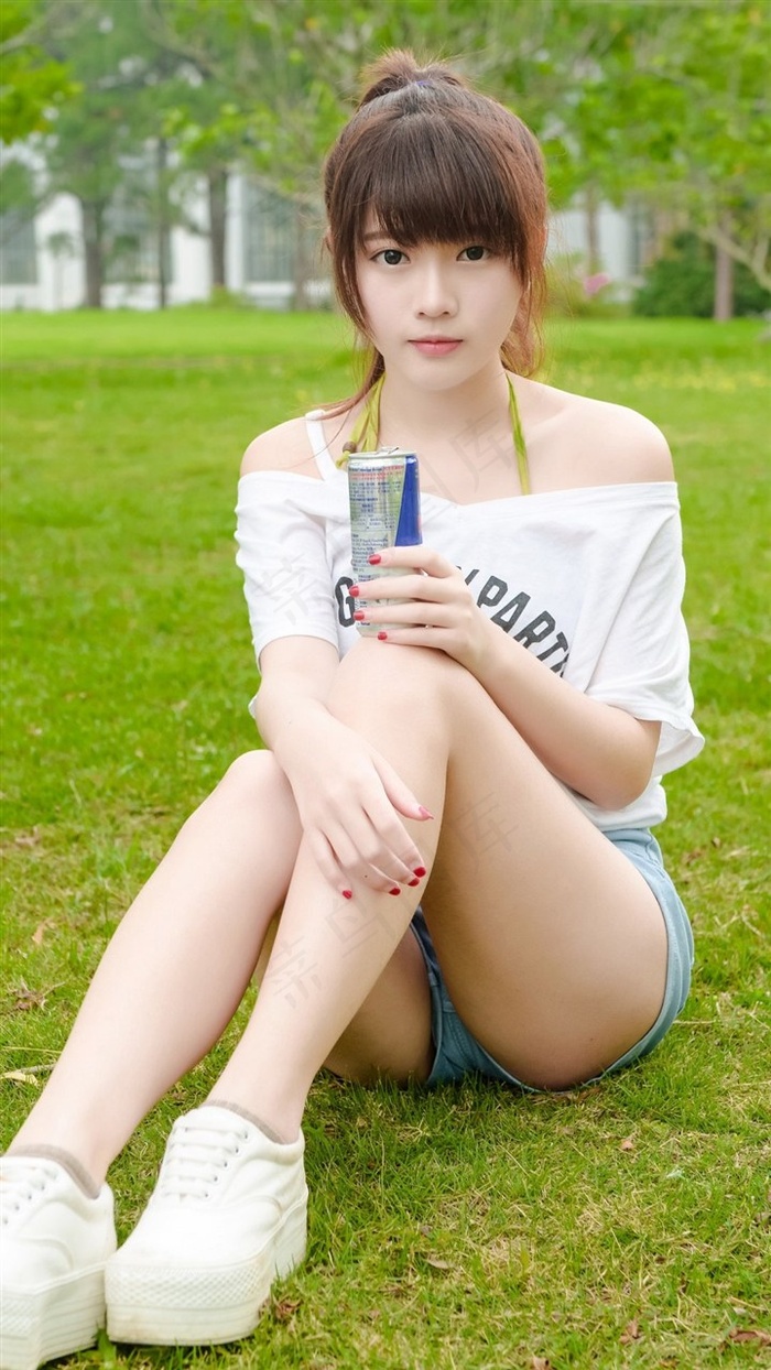 国产成 人 综合 亚洲影音先锋