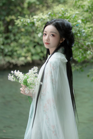 挠脚心视频网站vk