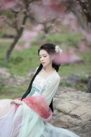 年轻的妈妈在线观看