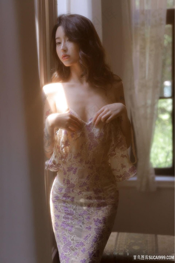 树林里狠狠地撞击着h