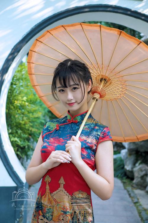 三级金梅瓶视频播放