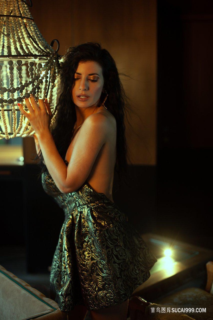 男人扒开女人腿桶到爽免费动态图