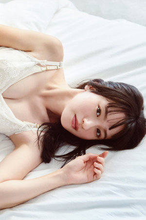 娇妻与公h喂奶丨