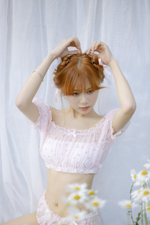 18禁止看爆乳奶头流水动态图