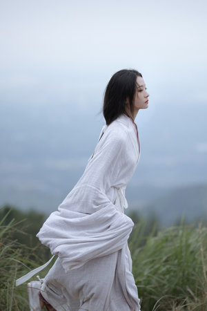 我揉着岳的大胸