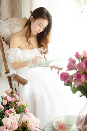 亚洲欧美中文日韩aⅴ二区