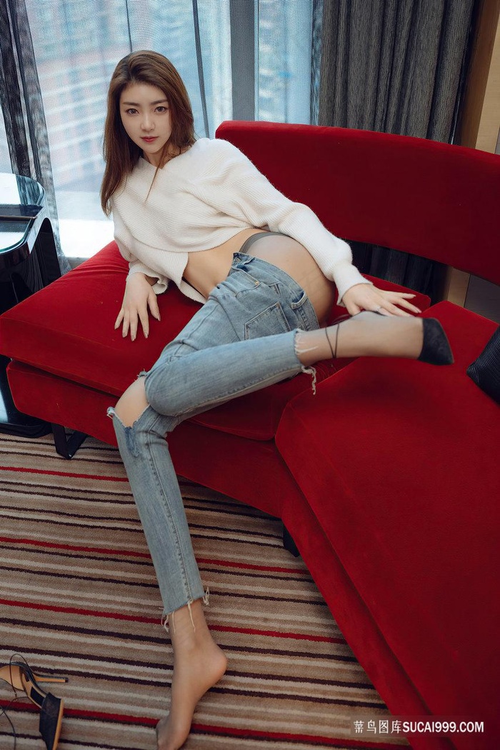 丰满的女邻居在线观看潦草影院