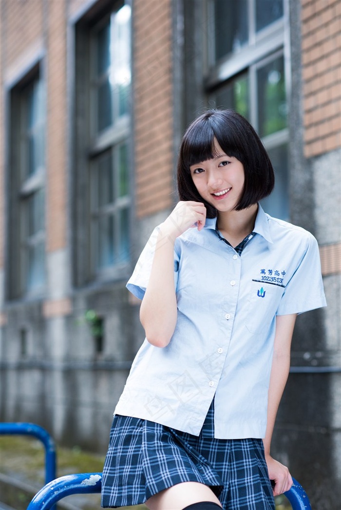 椎名空困在电梯的一部电影叫什么