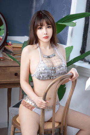 国产骚妇淫语自拍视频手机在线