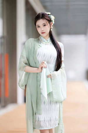 《丰满的妺妺3》中文在线播放