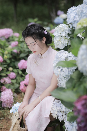 亚洲色无码一级毛片一区二区