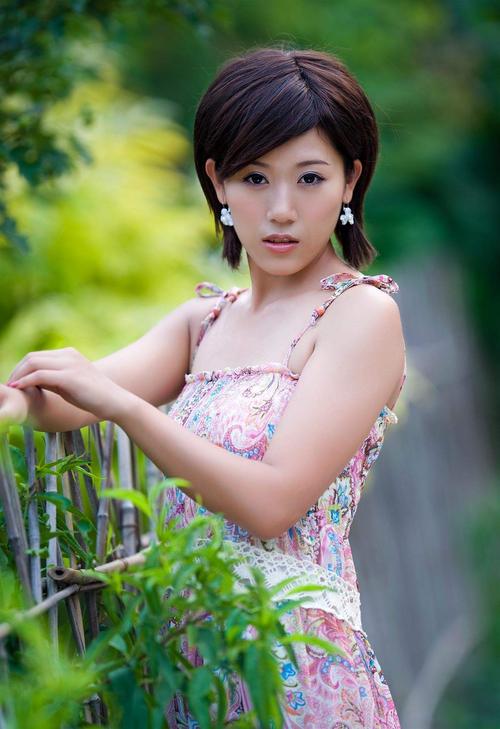 骚荷(公媳)作者:丢了幸福的猪