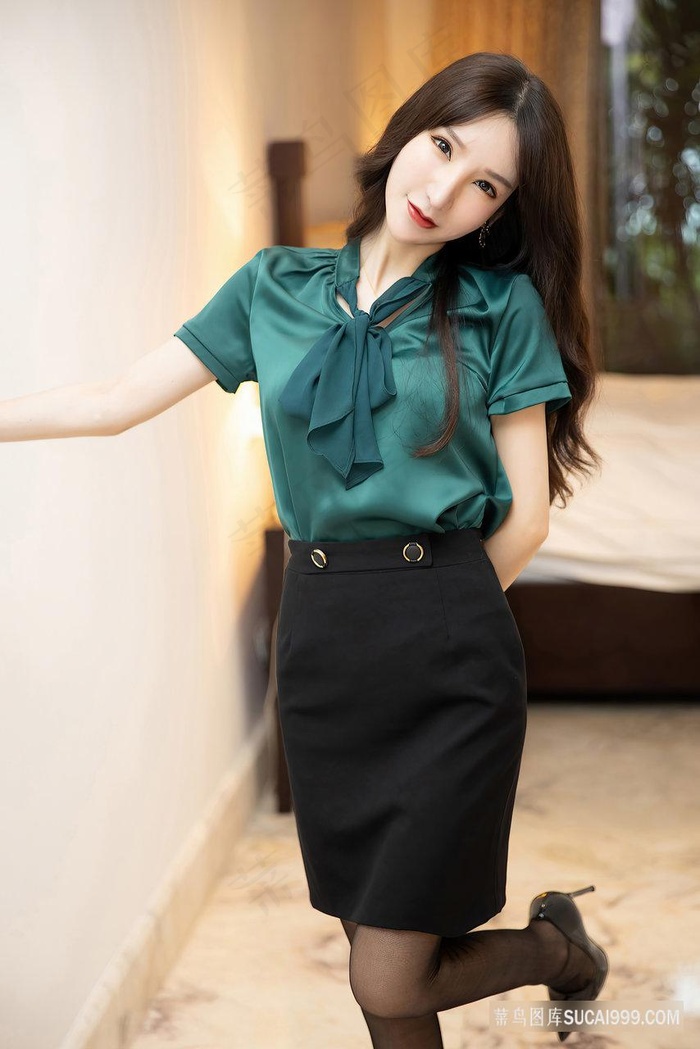 男女互舔中出水抽插视频