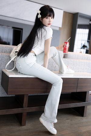 自由枷锁by书书