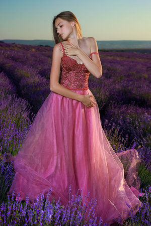 24小时日本韩国视频