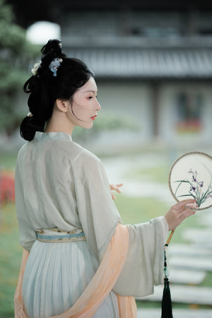 在线看中韩无砖码视频