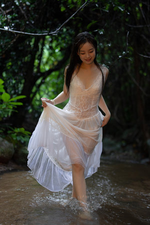 嗯嗯啊不要视频