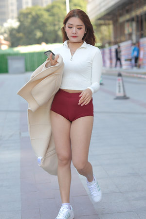 97人人鲁人人爽人人喊